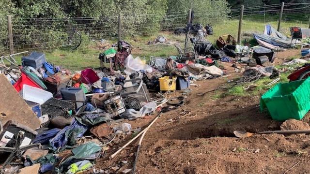 hwy-108-trash-tuolumne.jpg 