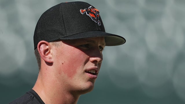 adley-rutschman-orioles-1-5.jpg 