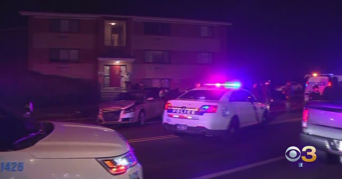 Philadelphia Police: Man Killed After Shot While Driving In East Mount ...