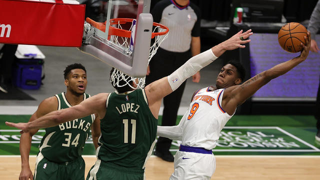 Knicks-Bucks.jpg 