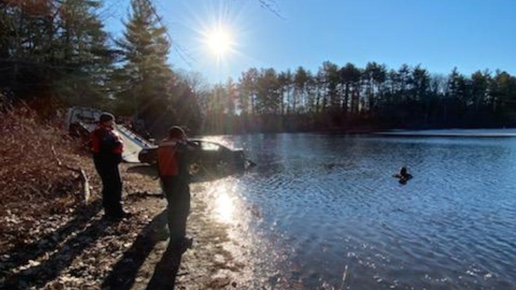 Driver Following GPS Plunges Into Charlton Lake CBS Boston