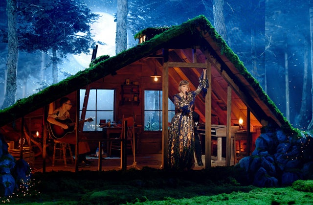Taylor Swift — Grammy Awards 2021 