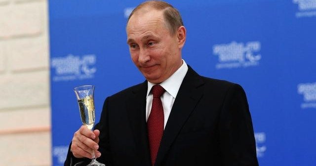 Is Russian President Vladimir Putin getting his way in Ukraine? - CBS News