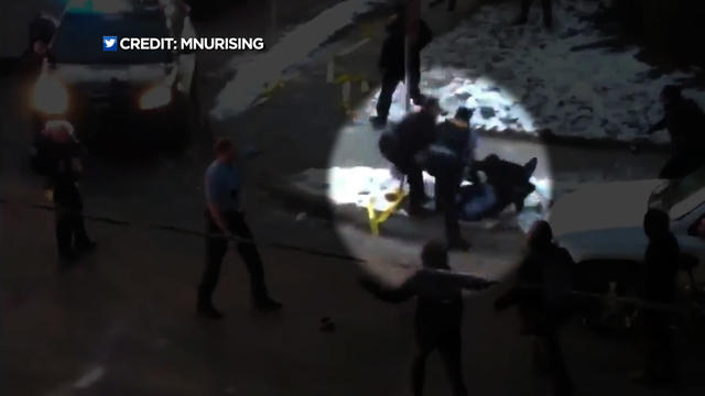 Minneapolis-Encampment-Police-Fight.jpg 