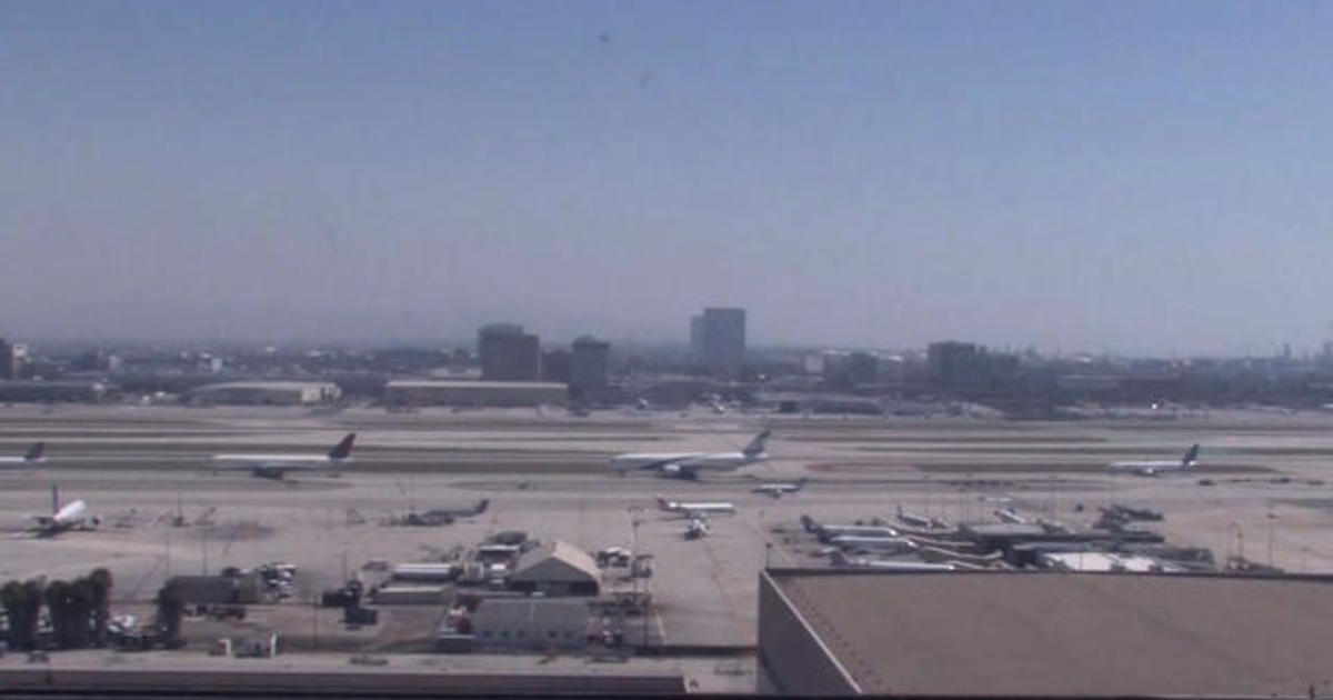 LAX Glitch Causes Major Delays And Cancellations - CBS News