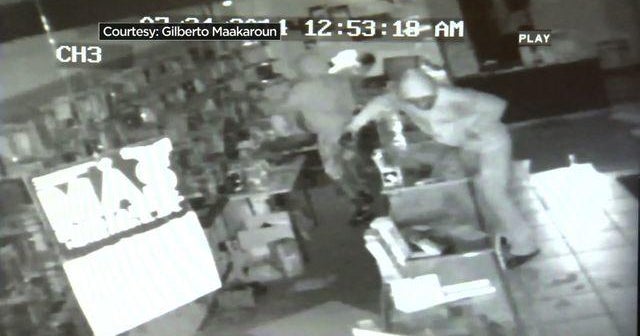 Watch: Thieves ransack store within seconds - CBS News