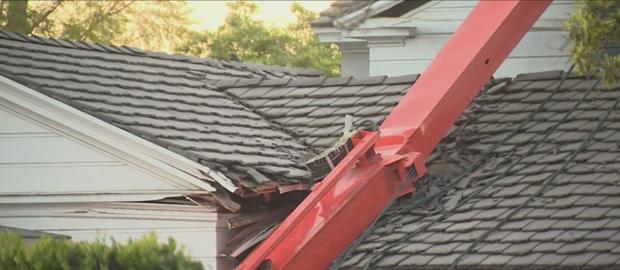 Movie Crane Crashes Down Onto Pasadena Home Amid Blustery Winds 