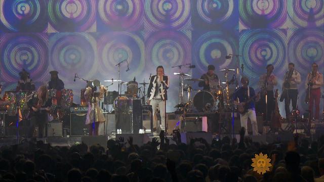 sunmo-101914-arcadefire-replacement-297898-640x360.jpg 