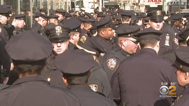 police-officers-nypd-generic.jpg 