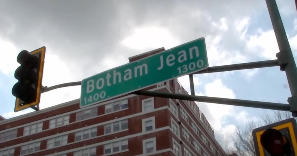 Botham Jean Boulevard Officially Unveiled In Dallas - CBS Texas