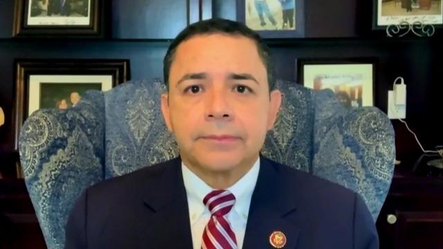 cbsn-fusion-cuellar-says-influx-of-migrants-still-straining-border-facilities-thumbnail-679358-640x360.jpg 