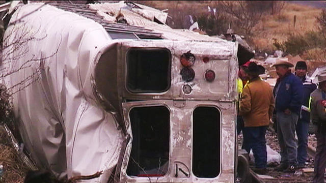 ctm-0114-texasbuscrash-331848-640x360.jpg 