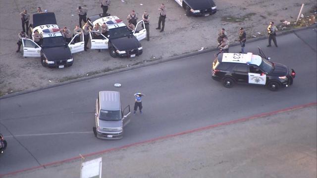 policechase-2515-341434-640x360.jpg 