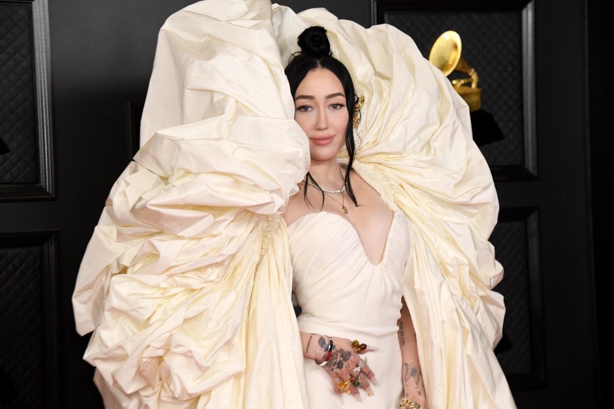 Wild celebrity fashion trends