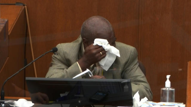 Charles-McMillian-Cries-On-Witness-Stand.jpg 