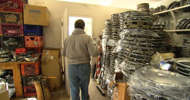 "Hubcap Joe" treasures dips in the road CBS News