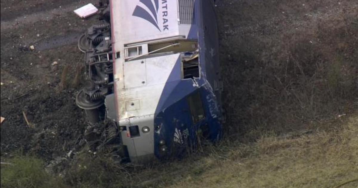 Dramatic video shows moment train derailed in North Carolina CBS News