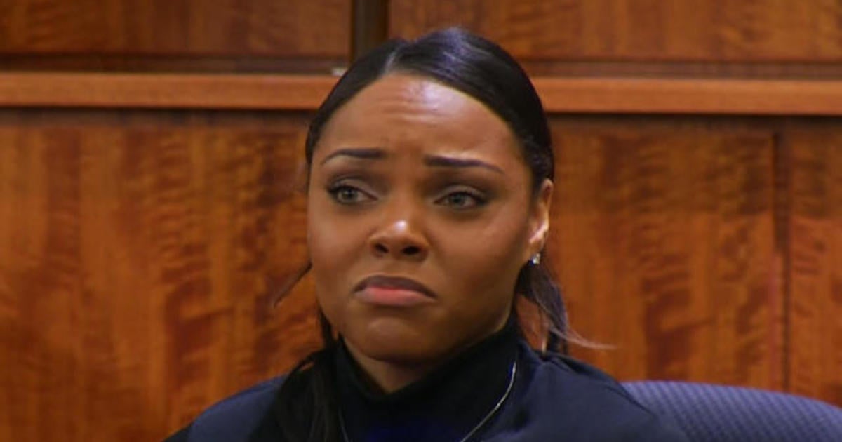 Aaron Hernandez's fiancee testifies in court - CBS News