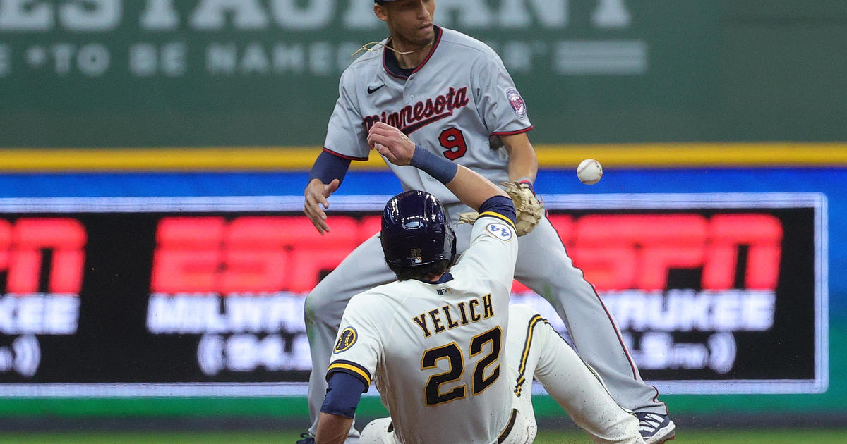 Brewers come from behind to beat Twins 6-5 in 10 innings