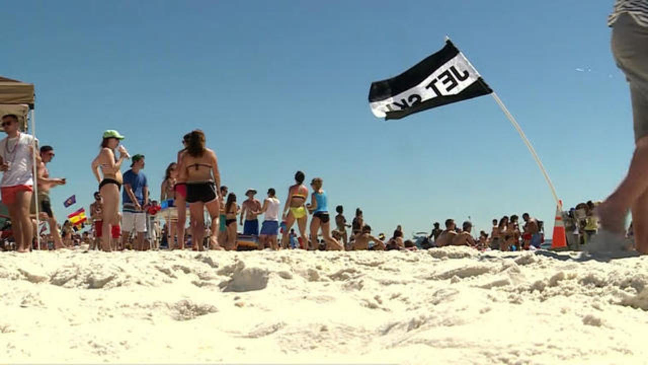 Video catches spring break rape on Florida beach; no one helps - CBS News