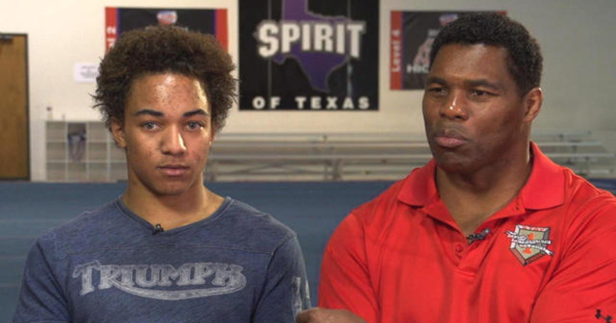 NFL legend Herschel Walker's son carries on family tradition of athleticism  through cheerleading - CBS News