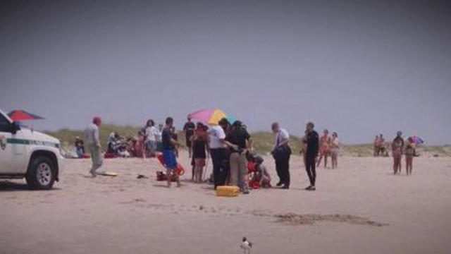 ctm-0702-shark-attack-415485-640x360.jpg 