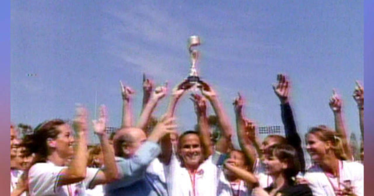 Team USA remembers 1999 Women's World Cup victory - CBS News