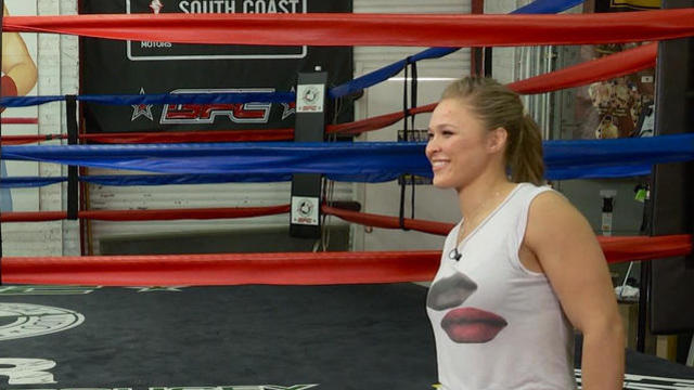 ctm-0715-rousey-extra-insecurities-421310-640x360.jpg 
