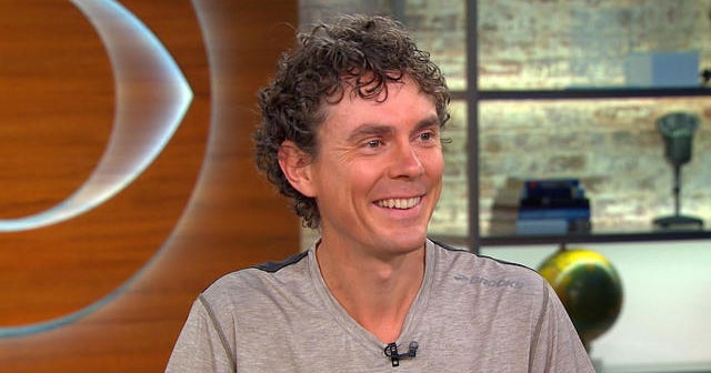 Ultra-marathoner breaks Appalachian Trail record - CBS News