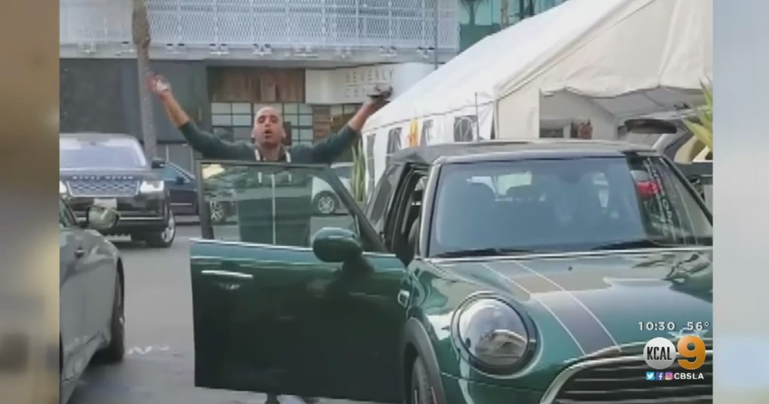 Man Does Nazi Salute, Tells Jamba Juice Employee To 'Go Back To Your