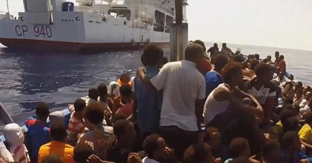 The numbers behind Europe's migration crisis - CBS News