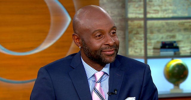 Hall of Famer Jerry Rice talks 50 best Super Bowl moments - CBS News