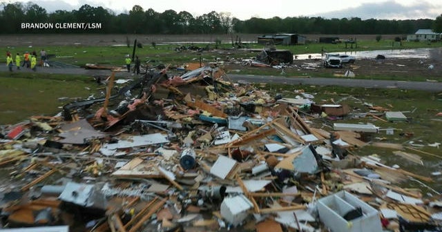 Deadly storms pass through the South - CBS News