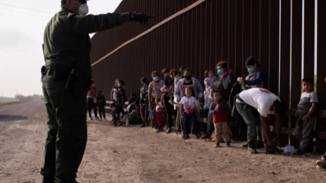 cbsn-fusion-president-biden-is-planning-to-nominate-tucson-police-chief-chris-magnus-to-lead-customs-and-border-protections-as-the-number-of-migrants-trying-to-enter-the-us-grows-thumbnail-691282-640x360.jpg 