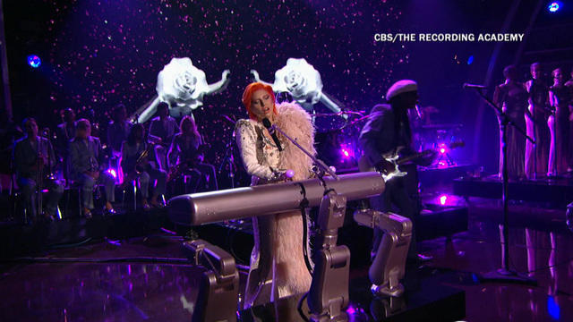 cbsn-0216-gayleongrammy-491772-640x360.jpg 