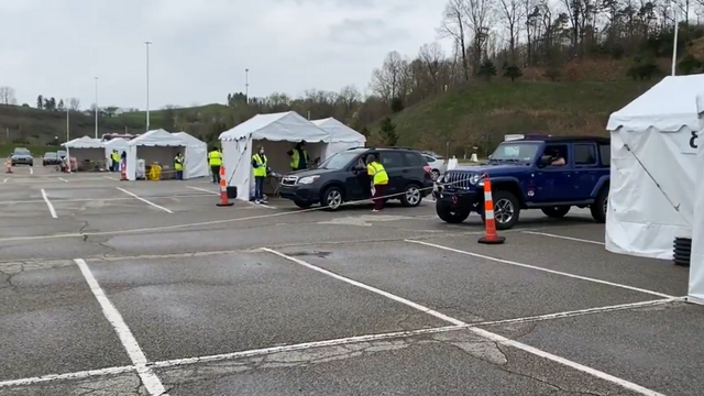 upmc-drive-up-vaccine-clinic-pittsburgh-mills.png 