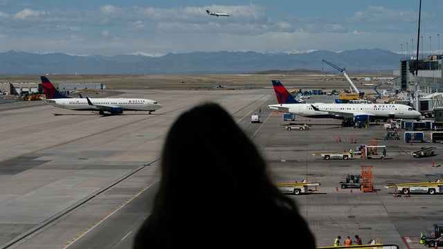 Denver-International-Airport-2.jpg 