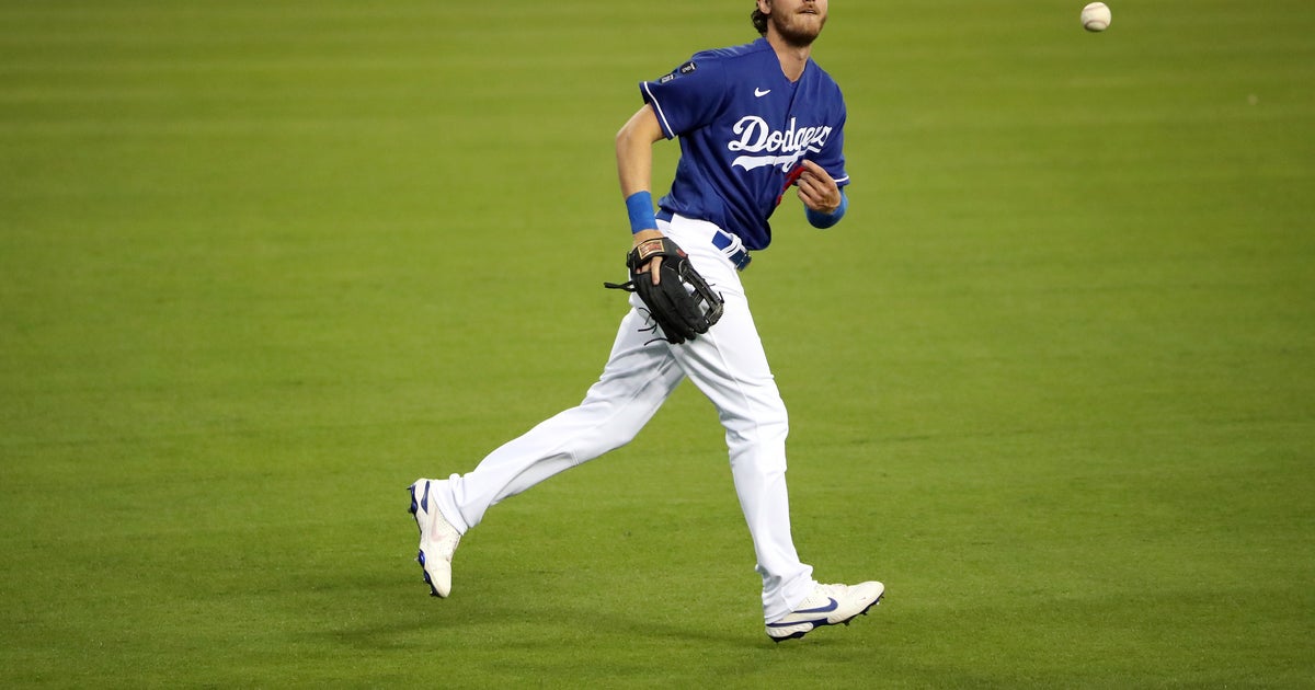 Dodgers' Cody Bellinger To Miss Time With Hairline Leg Fracture CBS