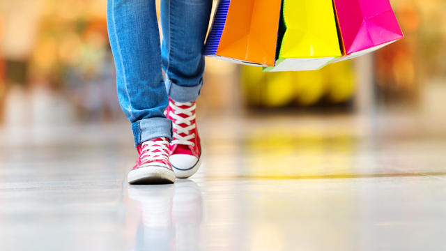 Retail-Shopping-Shopper.jpg 