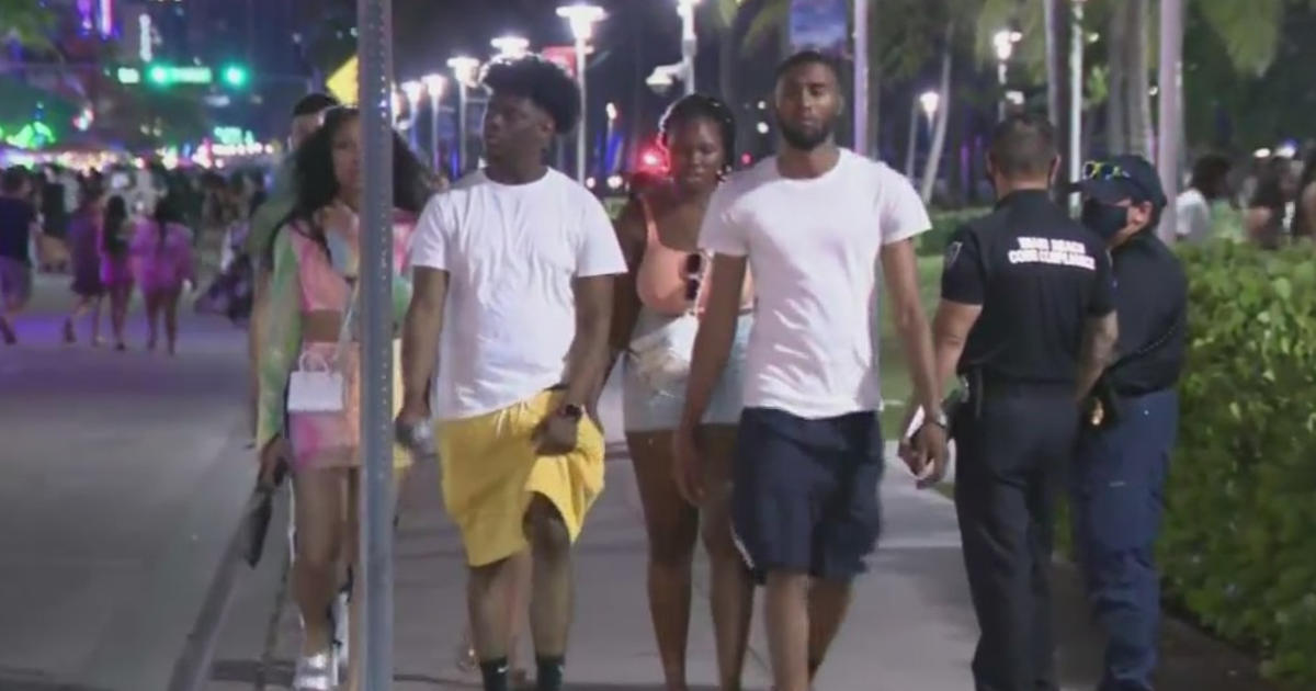 Thousands Flock To South Beach To Take Advantage That Countywide Curfew