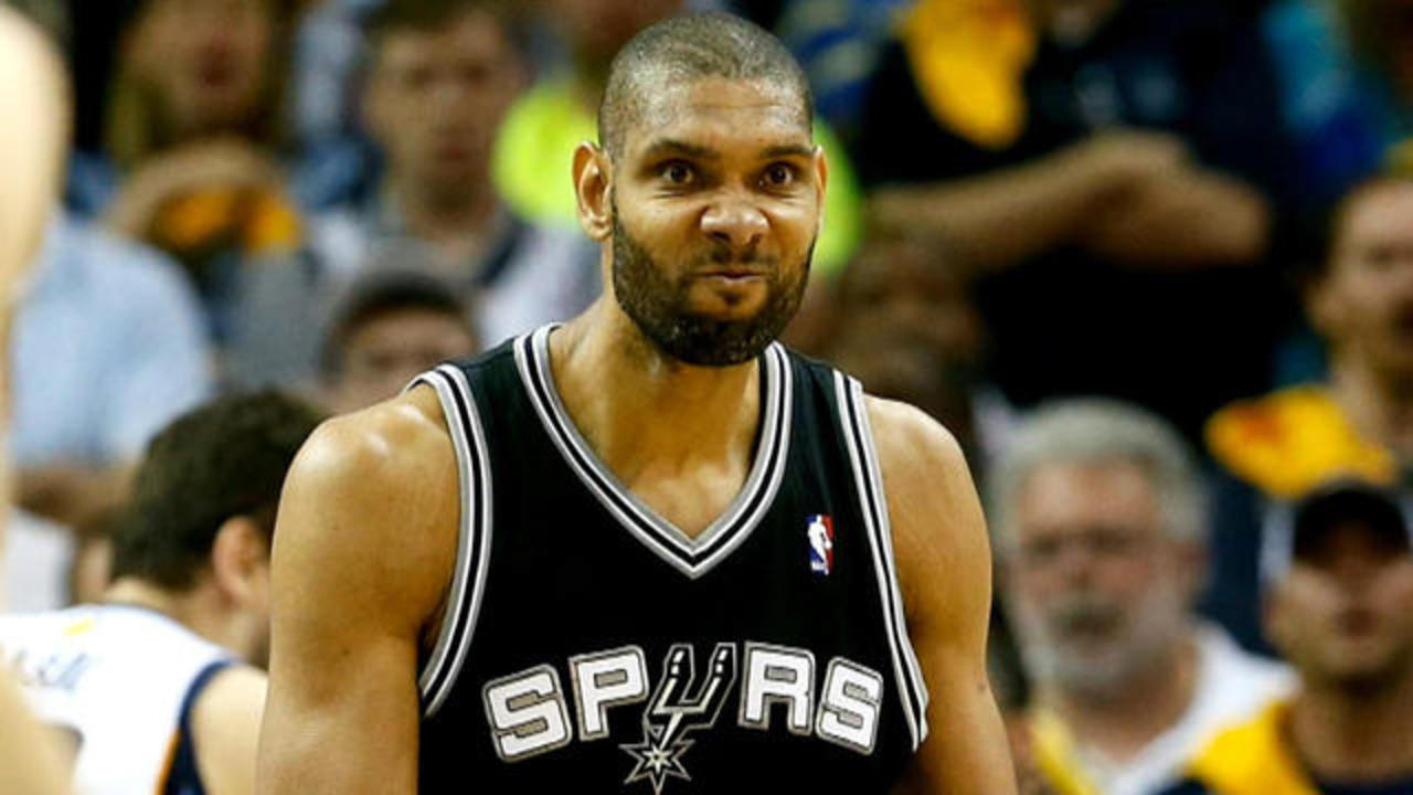 Tim Duncan uses 2014-15 option for $10.3 million with Spurs 