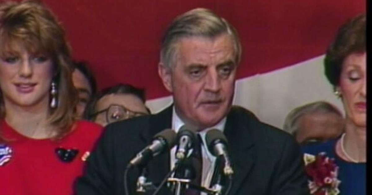 Ready go to ... https://cbsn.ws/2RN2OVU [ Former Vice President Walter Mondale has died at 93]