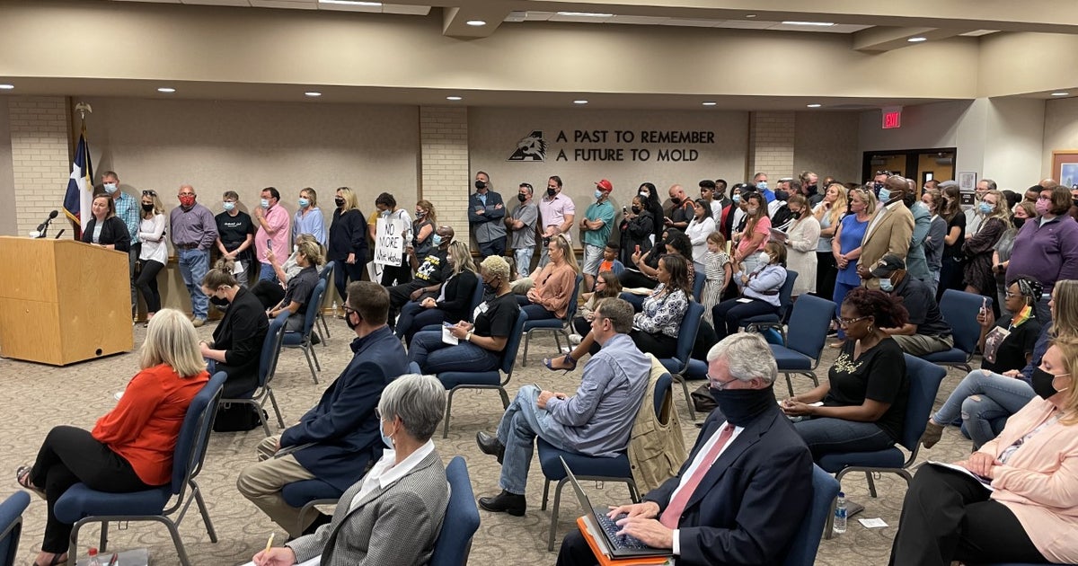 Aledo Residents Shed Tears, Share Shock Over Students' Mock