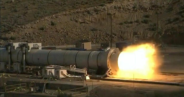 NASA tests powerful rocket engine - CBS News