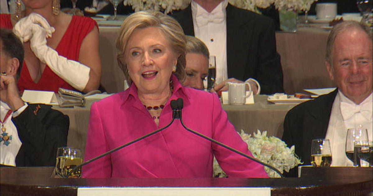 Highlights Hillary Clinton at Al Smith charity dinner CBS News