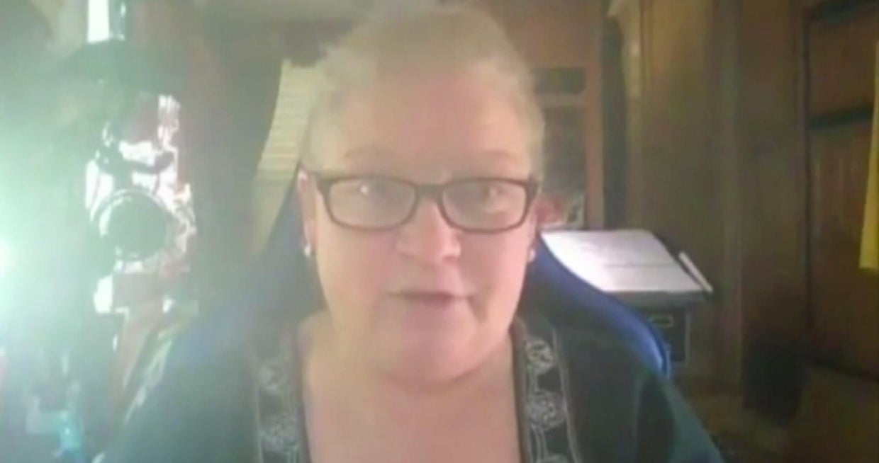 Texas woman faced felony charge for not returning VHS tape over 2(01)