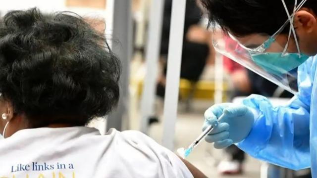 cbsn-fusion-as-the-coronavirus-vaccine-becomes-available-to-all-american-adults-members-of-the-disabled-community-still-struggle-to-get-their-shots-thumbnail-700792-640x360.jpg 