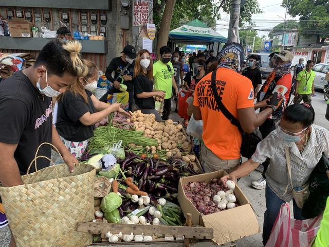 Food Pantries Amidst the Pandemic