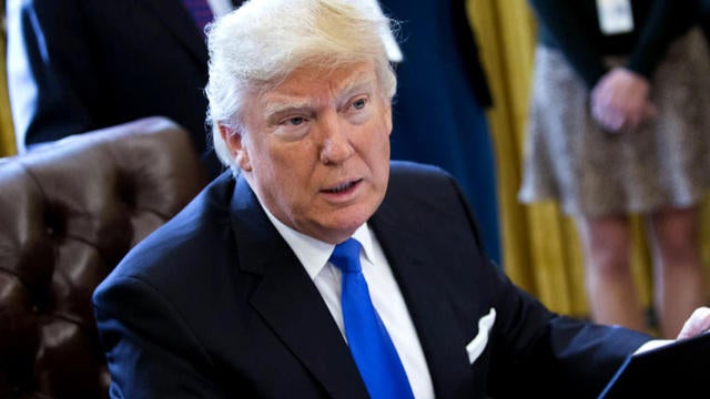 0125-cbsn-trumpsborderwall-1238343-640x360.jpg 
