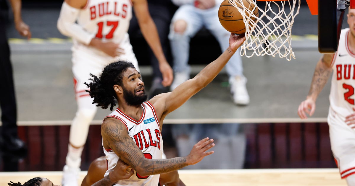Bulls Hold Off Heat Late For A Win In Miami - CBS Chicago